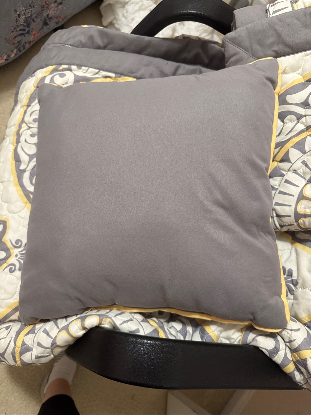 Gray and yellow quilted bedspread with 2 matching shams and 1 throw pillow - Picture 3 of 4
